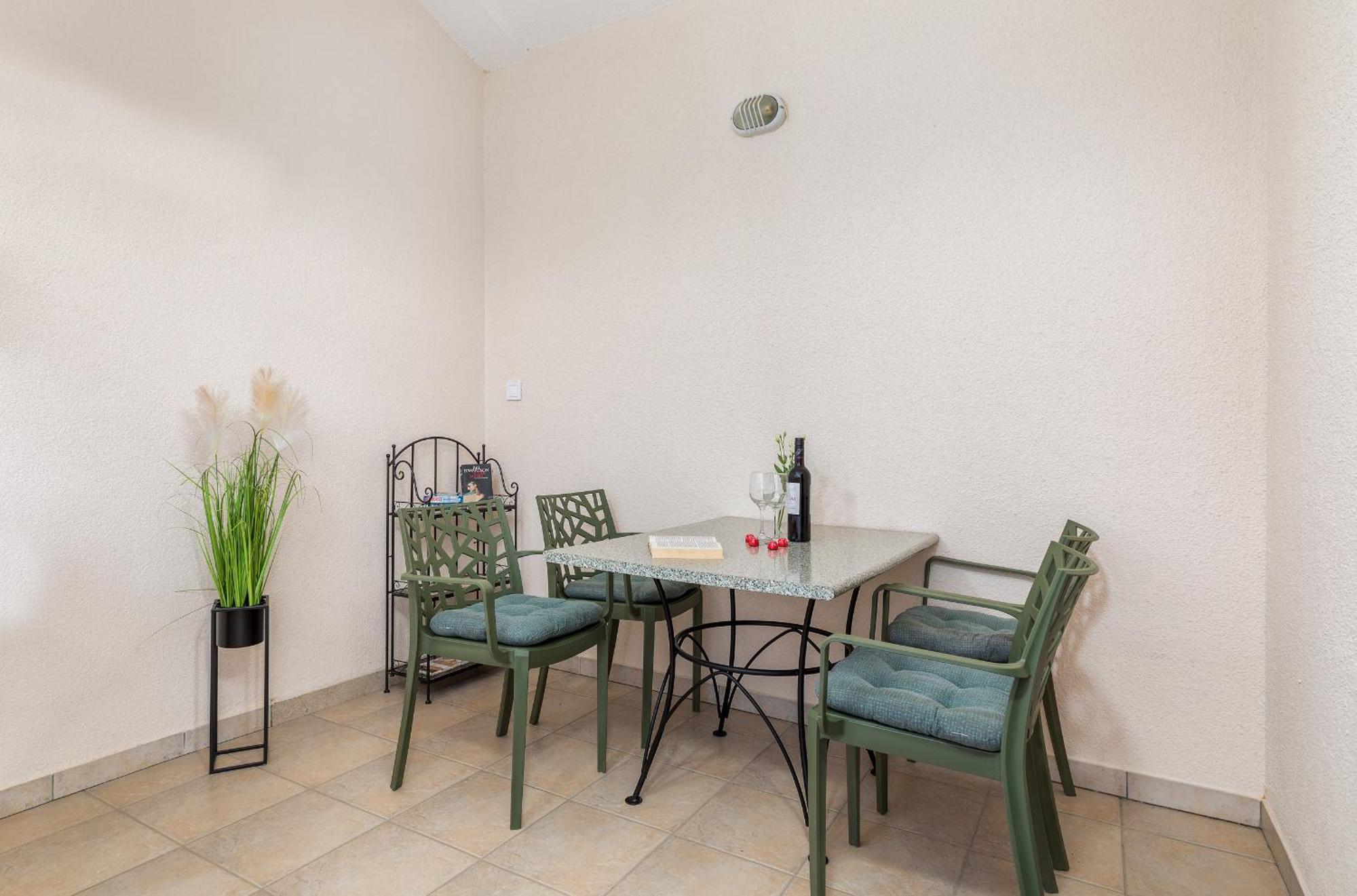 Funcic Apartments 2 App Pula Extérieur photo