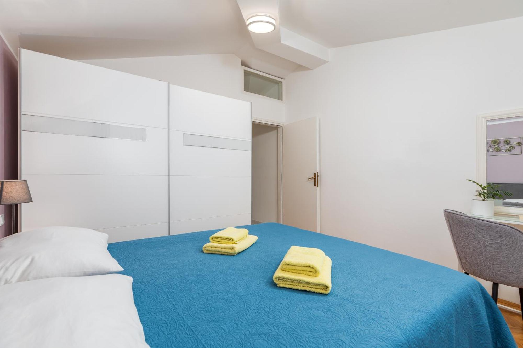 Funcic Apartments 2 App Pula Extérieur photo